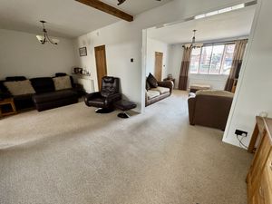 Dining Room- click for photo gallery